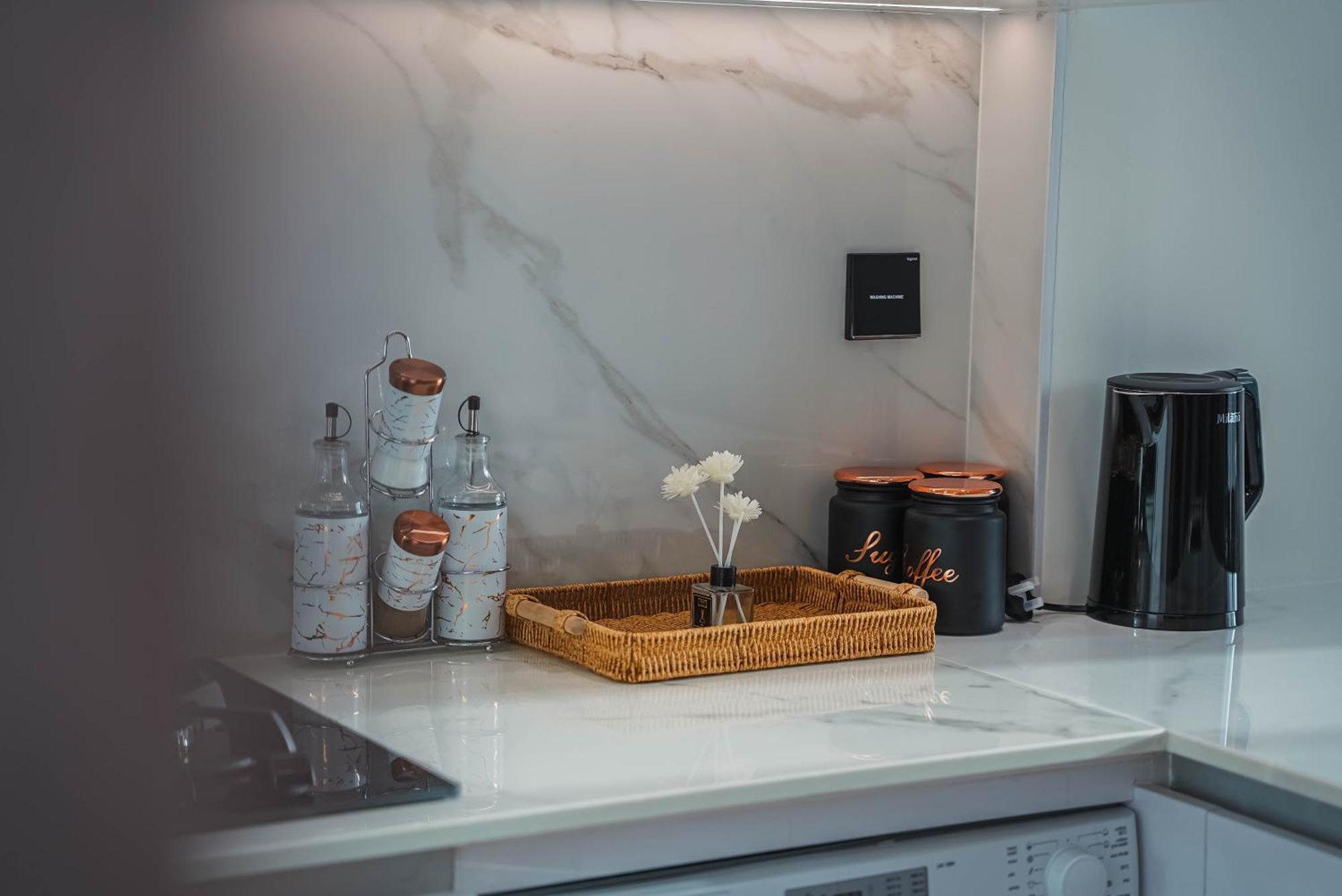 Binghatti Venus Jvc 1bhk Apartment Dubai