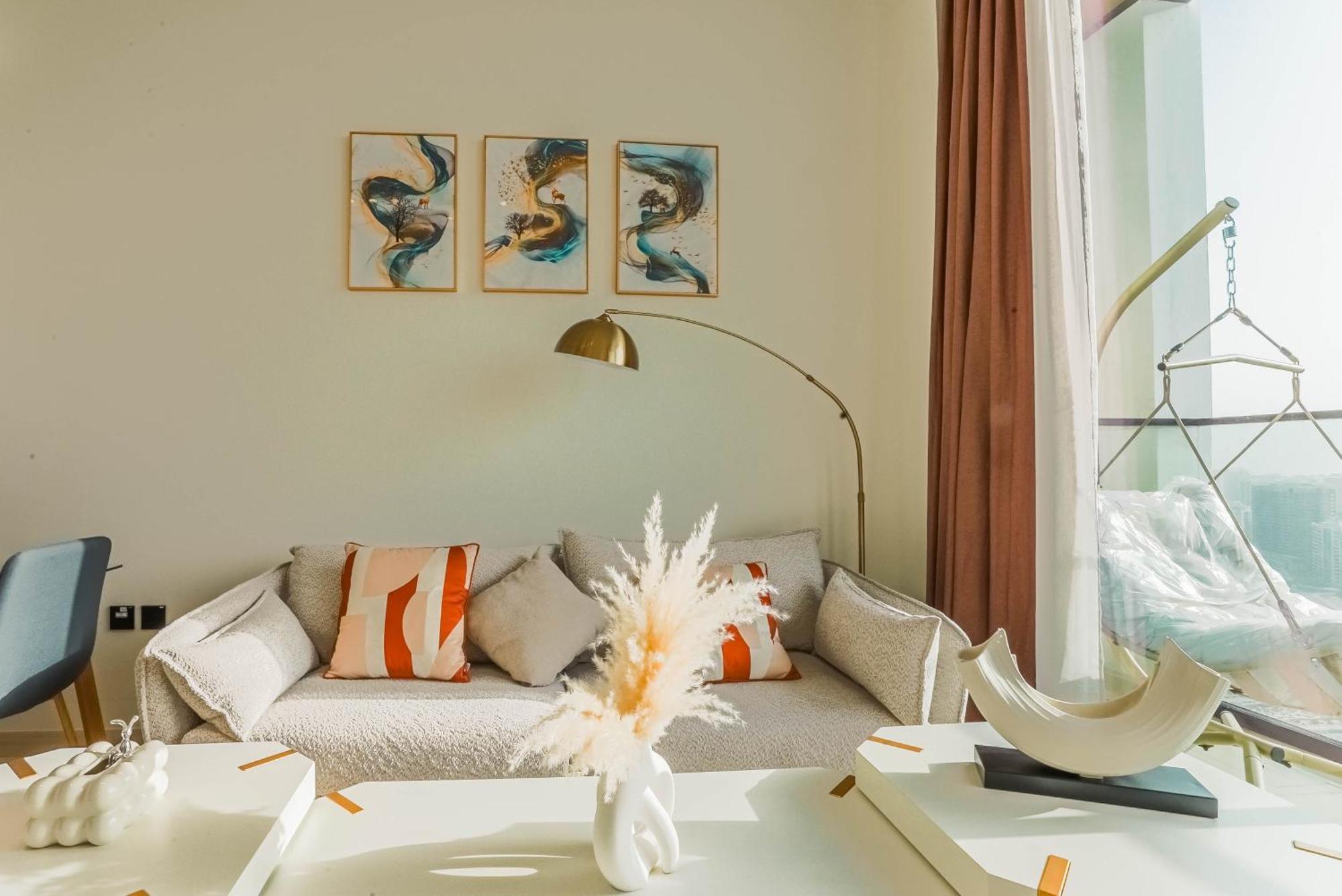 Binghatti Venus Jvc 1bhk *